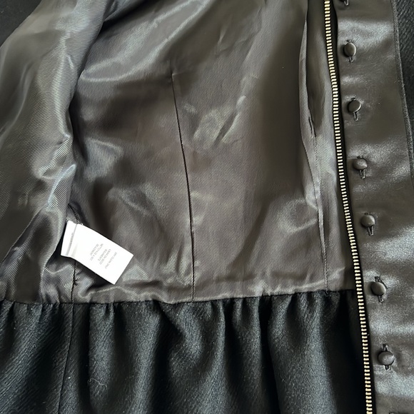 BCBG Maxazria blazer 100% wool - Picture 10 of 12